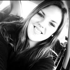 Lacey Dickerson (@laceydick)