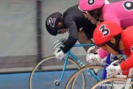 Cycling can be more efficient and comfortable with special shoes, gloves, and shorts. 5bling Gloves Posts Facebook