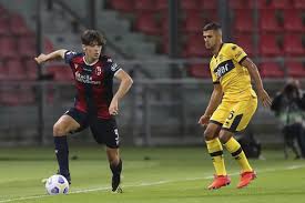 Sinisa mihajloc, allenatore del bologna, prepara parma bologna (fotoschicchi). Aaron Hickey S Serie A Debut For Bologna Earns Him An Ovation From Home Fans The Scotsman