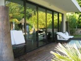 Realisation D Une Baie Vitree Coulissante 6 Vantaux Sur Villa Ultra Contemporaire A Aix En Provence 2006 Me Baie Vitree Baie Vitree Coulissante Baies Vitrees