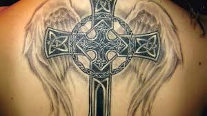 Sometimes they are chosen by someone who, passing through celtic nations, falls in love with the scenery. 21 Amazing Celtic Tattoos Ideas Livinghours