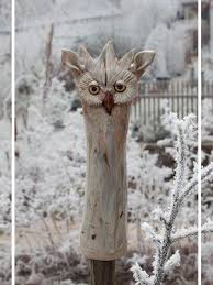 Schnee Eule In Creme Und Weiss Schneeeule Gartenkeramik Keramik Schneeeule Keramik Ideen