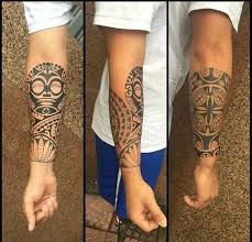 Tatouage bracelet tribal homme awesome tatouage bracelet homme bras frais tatouage gomtrique avant bras de tatouage bracelet tribal homme. Polynesiantattoos Polynesian Tattoo Marquesan Tattoos Maori Tattoo