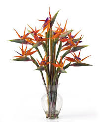Bird Of Paradise Silk Flower Arrangement Birds Of Paradise Very Popular In Tropical Arrangements Modern Flower Arrangements Ikebana Flower Arrangement Flower Arrangements
