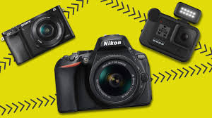 Given that it's a cinema camera, it's been built to shoot nothing short of amazing video footage. The 8 Best Vlogging Cameras For Musicians 2021 Share Your Music With The World Musicradar