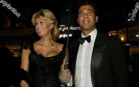 Check spelling or type a new query. Estelle Cruijff Badr Hari En Ruud Gullit Op Vakantie Overig Bndestem Nl