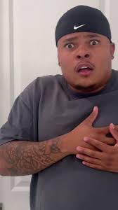 Reacting to Some Funny Comments with Pregnant Girlfriend