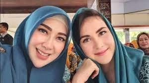 (lahir di nganjuk, jawa timur, 2 april 1980; Rejrncmphc Bnm