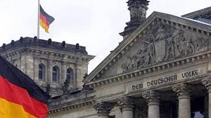 تعتبر جمهورية ألمانيا الاتحادية من أكبر وأهم دول الاتحاد الأوروبي. Ø£Ù„Ù…Ø§Ù†ÙŠØ§ ØªÙ„Ù‚Ø­ Ø£ÙƒØ«Ø± Ù…Ù† Ù…Ù„ÙŠÙˆÙ† Ø´Ø®Øµ Ø®Ù„Ø§Ù„ ÙŠÙˆÙ… ÙˆØ§Ø­Ø¯ ØµØ­ÙŠÙØ© Ø§Ù„Ø®Ù„ÙŠØ¬