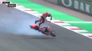 Il 59enne è stato trasportato al centro medico del circuito. Michele Pirro Taken To Hospital After Italian Gp Crash Eurosport