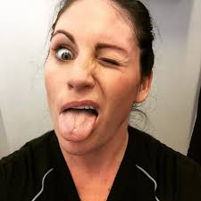 jeffreyhattingh jy grind my met ems training! Dankie tog vir @tarryncsmith  se physio na die tyd.🤗 in shere! Begin nou! Tel:0128090168 #oefen #20min  #wireless #ems #ketodiet