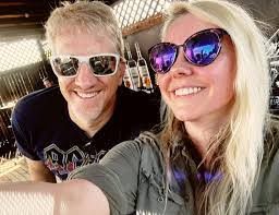 Sam Hammonds's Instagram, Twitter & Facebook