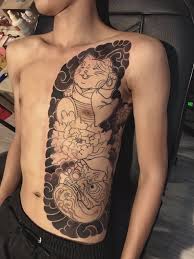 Ông cùng vợ đã tạo ra nước nhật. Hinh XÄƒm Ná»­a NgÆ°á»i TrÆ°á»›c Ä'áº¹p Tattoo Ná»­a NgÆ°á»i Cháº¥t