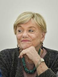 Carol Beebe's Instagram, Twitter & Facebook