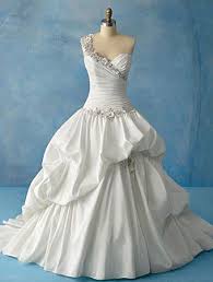 Fairy Tale Wedding Theme Fantastical Wedding Stylings In 2020 Disney Princess Wedding Dresses Disney Wedding Dresses Disney Princess Wedding