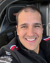 🇧🇷🚀 #astonmartin #valkyrie #nivelmaximo #ferrari #laferrari #mclaren  #senna #porsche #918spyder #explore #explorepage #amigos #friends #Cars  #carsofinstagram #carswithoutlimits #supercars #instauras #exoticcars  #amazingcars247 #carstagram ...