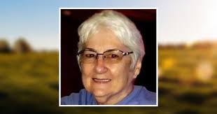 Christina Bolen's Instagram, Twitter & Facebook