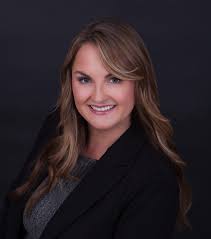 Kelsey Mckay's Instagram, Twitter & Facebook