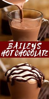 Boozy Baileys Hot Chocolate Alcoholic Hot Chocolate Recipes Hot Chocolate Recipe Easy Hot Chocolate Recipes
