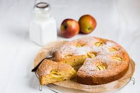 Einer fuhr zum bäcker oder zur konditorei und holte leckeren kuchen oder teilchen. Gedeckter Apfelkuchen Die Leckersten Rezepte Im Uberblick