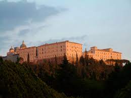 The battle of monte cassino (also known as the battle for rome and the battle for cassino) was a costly series of four battles during world war ii, fought by the allies against germans and italians with. Monte Cassino Wikipedia
