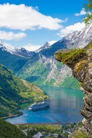 Se vendrán muchas sorpresas!!#suscribete #subscribe. Los Fiordos Noruegos Ofrecen Unos Paisajes Espectaculares Que Te Enamoraran Places To Travel Beautiful Places To Visit Maui Vacation