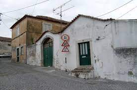 Vila de rei owes its name to king dom dinis, who gave it its charter in the 13th. Loures Urbanismo Delimitacao Das Aru