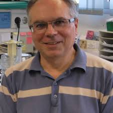 Joan Gil's Instagram, Twitter & Facebook