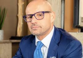 William Goodacre's Instagram, Twitter & Facebook