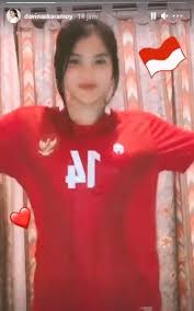 This jersey created by me. Cie Aktris Cantik Ini Pakai Jersey Timnas Pemberian Asnawi Mangkualam