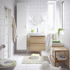 Rinnovare una stanza di casa con sfogliando il catalogo ikea nelle pagine dei mobili bagno permette di allestire il locale in maniera semplice e funzionale, e soprattutto senza spendere una fortuna. Tante Nuove Idee Per Il Tuo Bagno