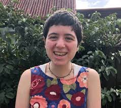 Tracy Isham's Instagram, Twitter & Facebook