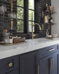 Jun 08, 2020 · the right shade of blue can instantly perk up a tired kitchen. 10 Navy Blue Cabinets You Ll Fall In Love With Purewow