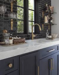 It's all in the backsplash. 10 Navy Blue Cabinets You Ll Fall In Love With Purewow