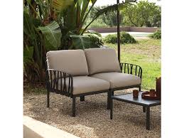 Un sapiente gioco di materiali, forme e colori caratterizza la collezione inout di gervasoni, pensata sia per l'uso in esterni divanetto. Divano Da Giardino Nardi Outdoor Set Completo Divano 2 Posti Komodo 2 A Prezzi Outlet