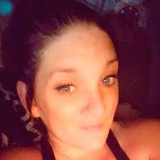 Kim Badgett's Instagram, Twitter & Facebook