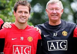 The official instagram account of michael owen ow.ly/powb50br7pf. Michael Owen Admits Karim Benzema Rejecting Sir Alex Ferguson Allowed Manchester United Move Aktuelle Boulevard Nachrichten Und Fotogalerien Zu Stars Sternchen