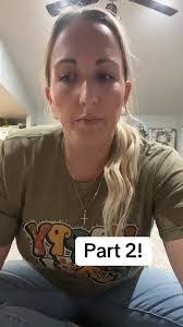 Amanda Lakeman's Instagram, Twitter & Facebook