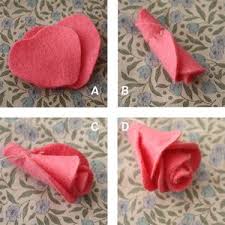 薔薇のコサージュの作り方 手順 7 コサージュ ブローチ ファッション小物 ハンドメイド 手作り作品の作り方ならアトリエ フェルト アクセサリー ブローチ ファッション フェルトクラフト