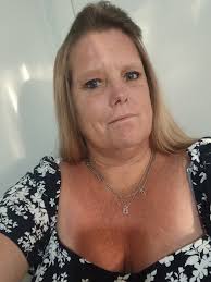 My name is Ron. By the grace of God and perseverance in the 12 steps of  recovery, I have been clean and sober since 3/2/2012. I have recovered from  a HOPELESS state