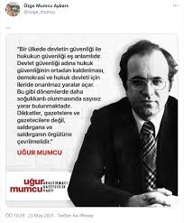 Dört kardeşin üçüncüsü olarak doğdu. Zdnktz43fypgam