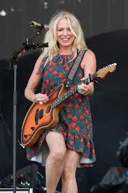 Deana Carter | Barefoot Country Music Fest