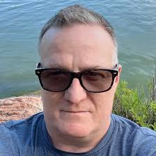 What is the deal with people verbally announcing they are good tippers but  never leaving a dime? Like why even say it?