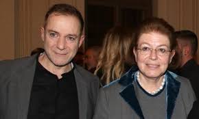 Κύμα αντιδράσεων από την αντιπολίτευση προκάλεσε η συνέντευξη τύπου της λίνας μενδώνη αναφορικά με την υπόθεση λιγνάδη. Q 0snjvv4tvmdm