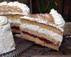 Eine Wunderbare Nusstorte Locker Und Einfach Nachzubacken Nusstorte Kuchen Und Torten Nusstorte Rezept
