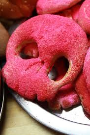 Pan De Muerto Is Bread That Gets Into The Spirit Published 2013 Mexican Sweet Breads Pan De Muerto Yummy Cookies