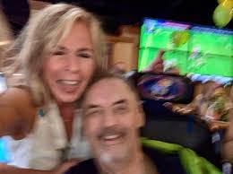 Jill Cundiff's Instagram, Twitter & Facebook