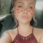 Acquelyn Chow's Instagram, Twitter & Facebook