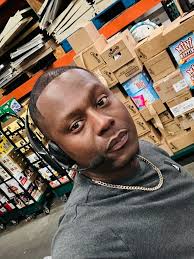 Female truck driver shares her experience and photos