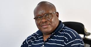 ❤❤❤❤❤ 8 Signs He's Just NOT Into You! My mind is telling me, no, but my  bodyyy is telling me yehh! Ok, I'll never sing to you like this👇🏿👇🏿🖤🖤  … unless it